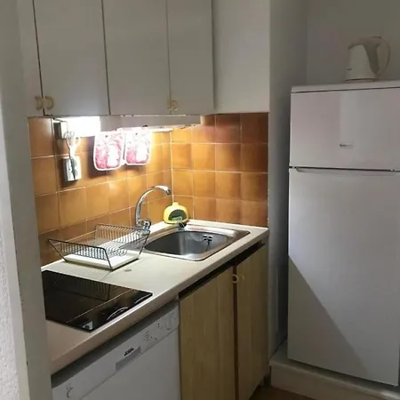 بيت للعطل Renecros 1 A 30 M De La Grande Terrasse Wifi Clim Parking *