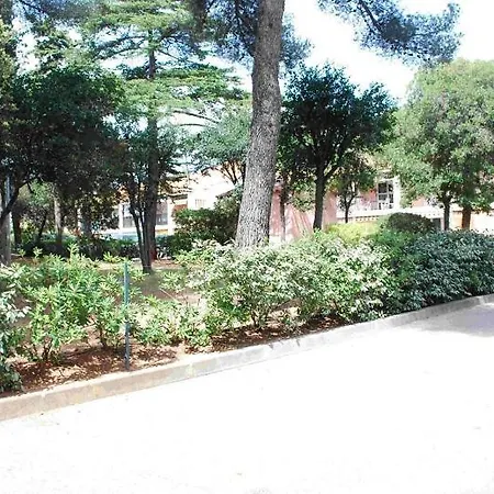 Renecros 1 A 30 M De La Grande Terrasse Wifi Clim Parking