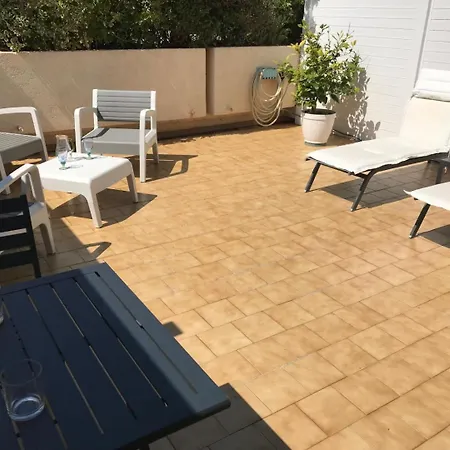 Renecros 1 A 30 M De La Grande Terrasse Wifi Clim Parking * Bandol